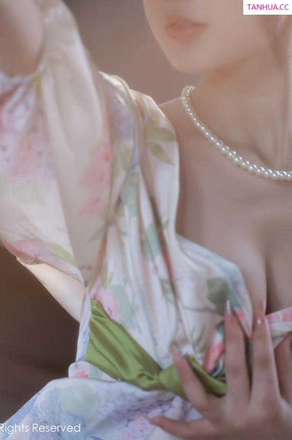 谢晚晚  [XiuRen]高清写真图 2022.08.30 No.5514 谢晚晚第96张图片